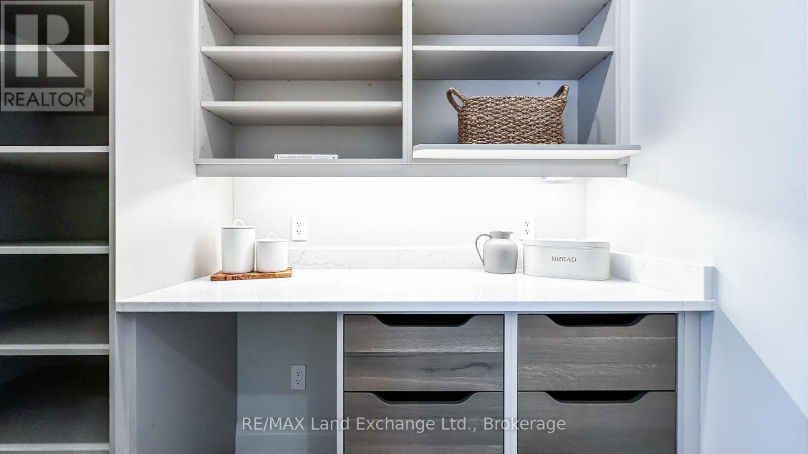 920 BOGDANOVIC WAY - 17