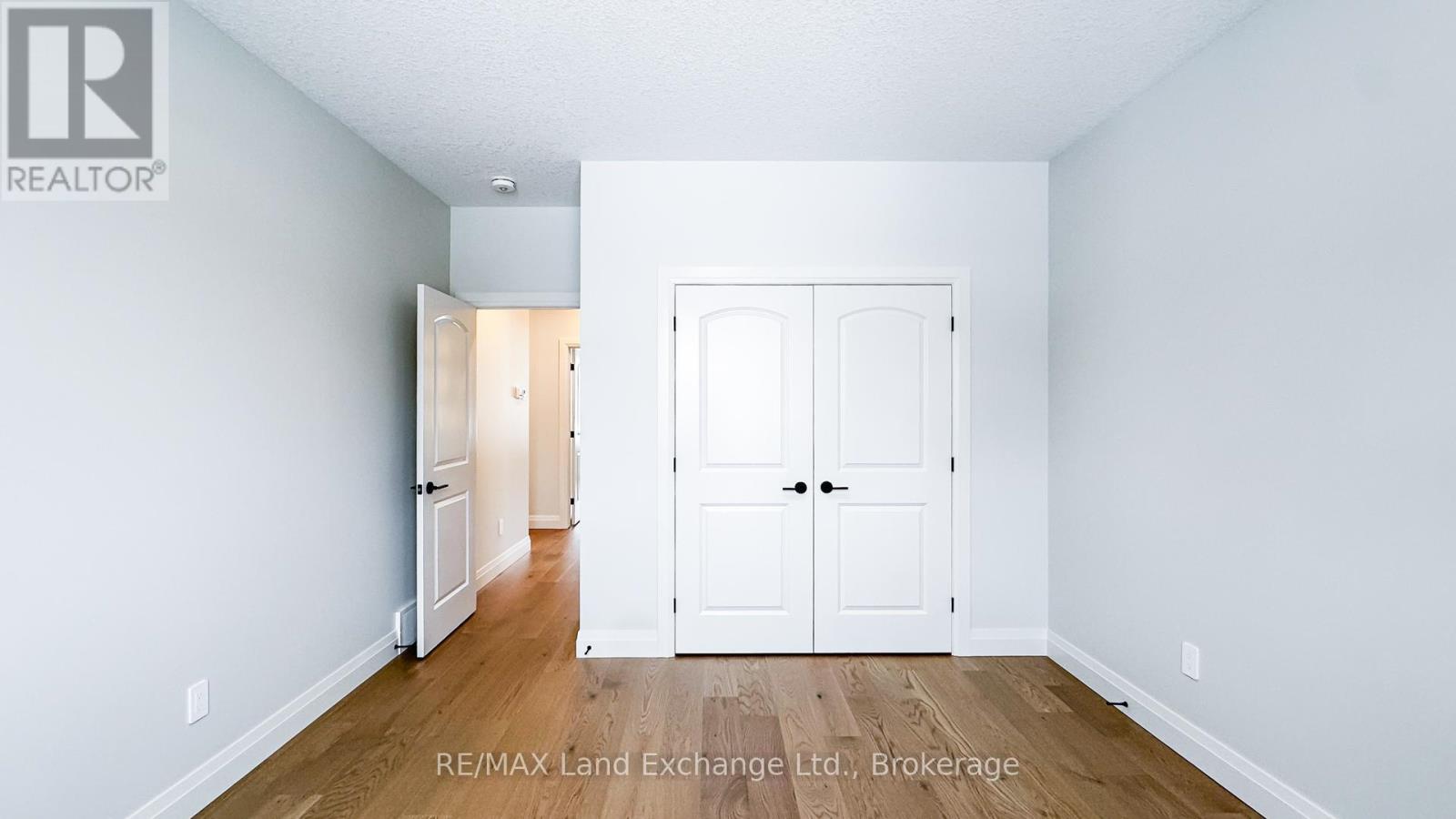 920 BOGDANOVIC WAY - 35