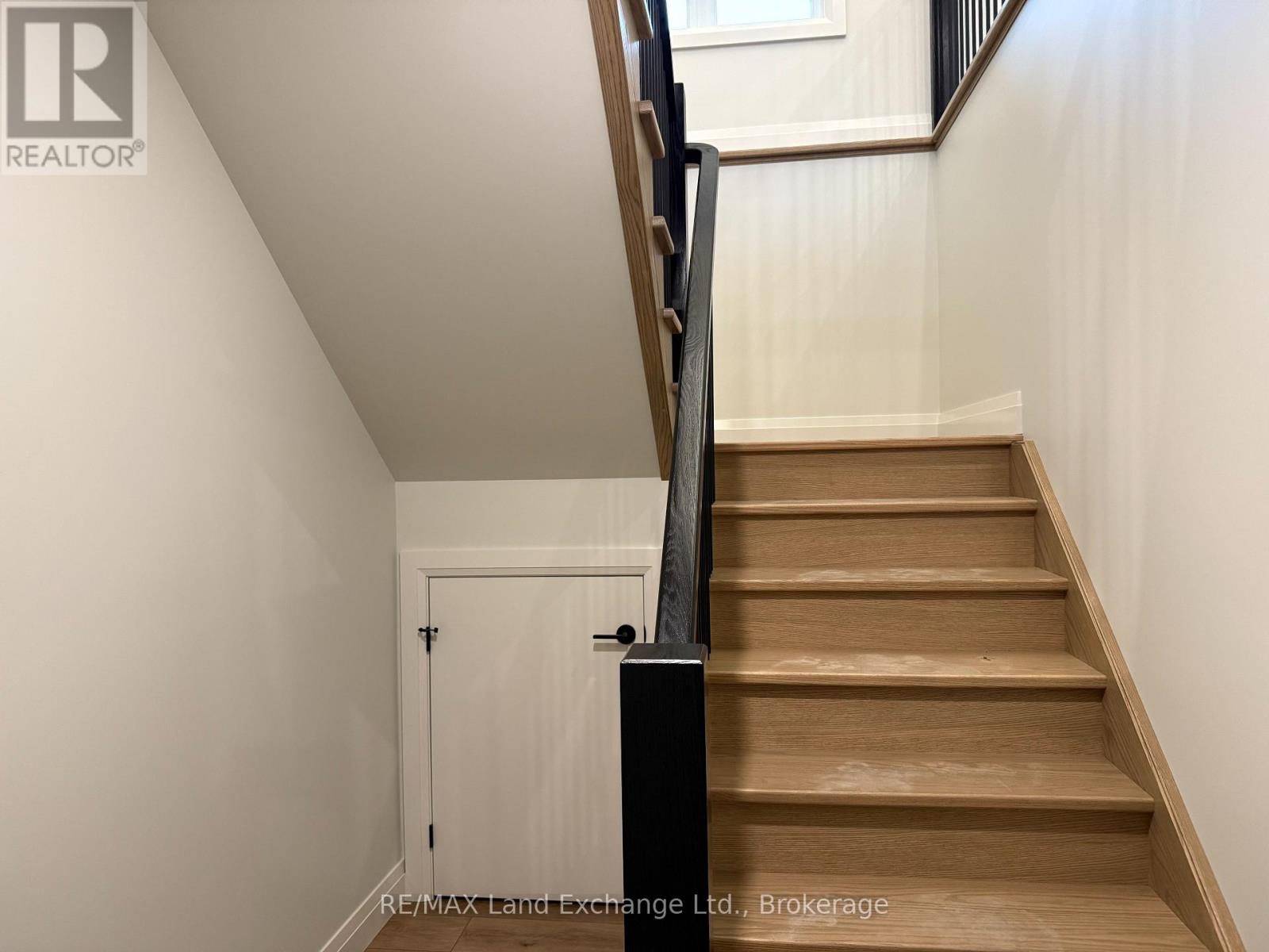 920 BOGDANOVIC WAY - 41