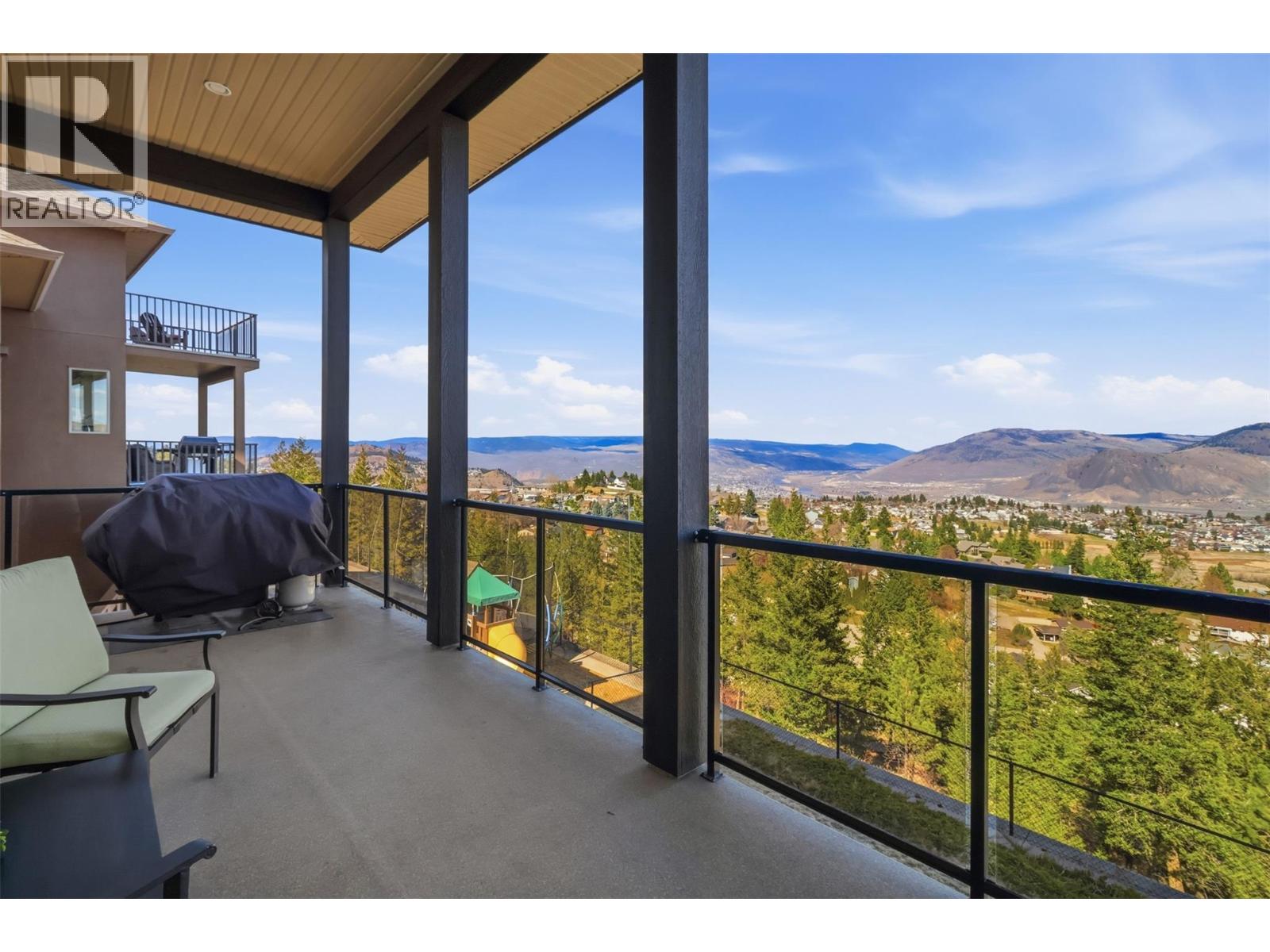 2612 TELFORD Drive - 26