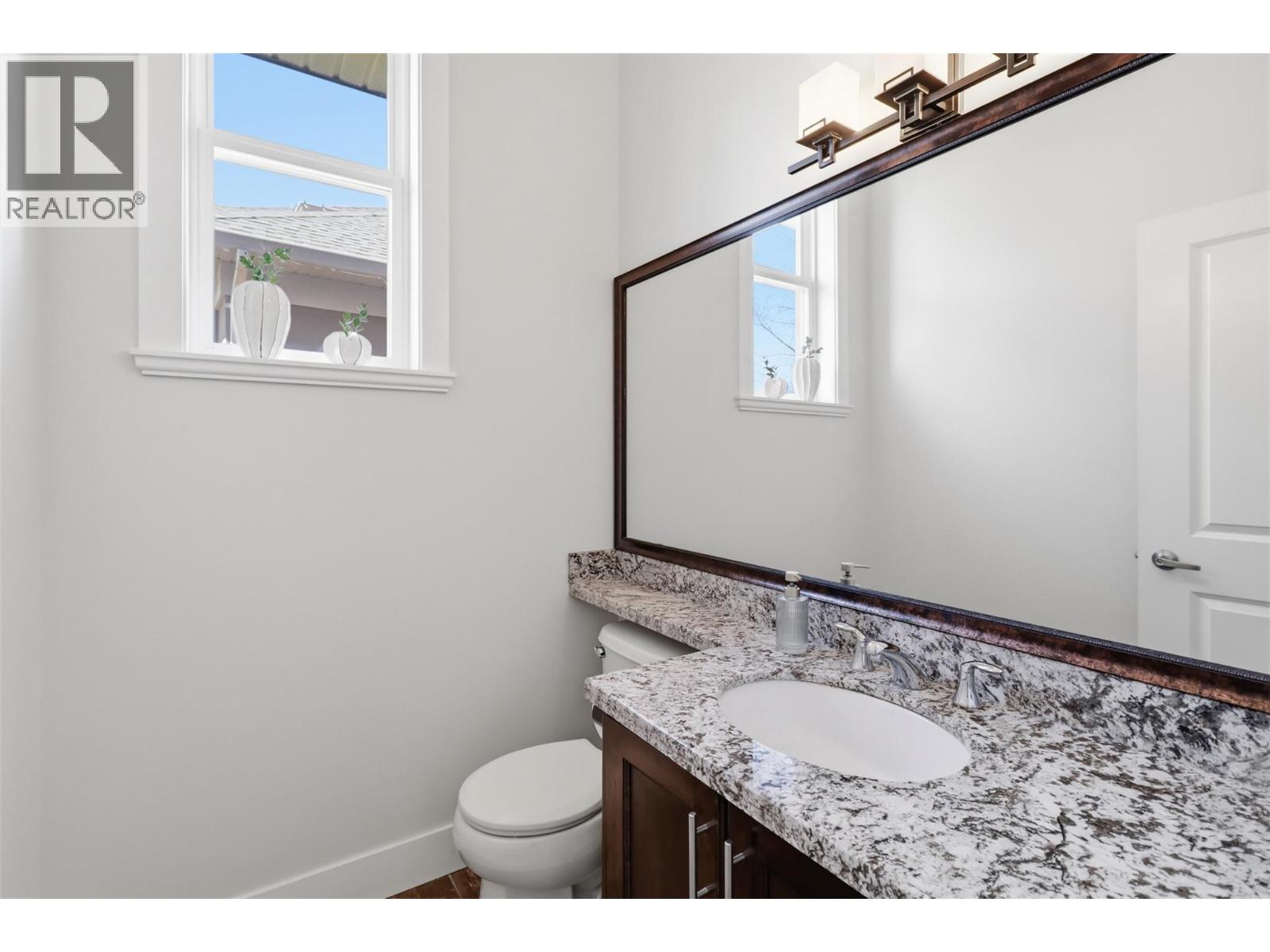 2612 TELFORD Drive - 33