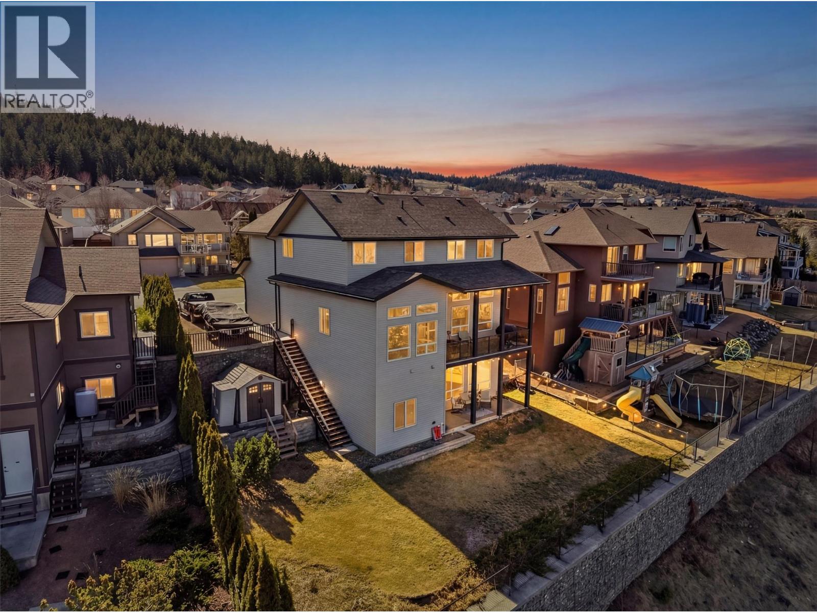 2612 TELFORD Drive - 57