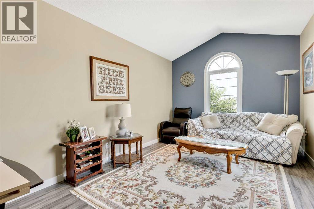 Single Family House for Sale in  Harvest Rose Circle NE Harvest Hills Calgary 