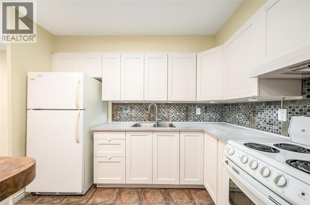 111 RIVERSIDE DRIVE East Unit# 311, Windsor, Ontario, N9A2S6 — Photo 3
