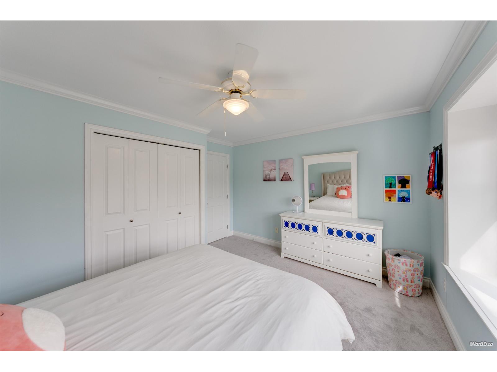 16330 LINCOLN WOODS COURT, Surrey