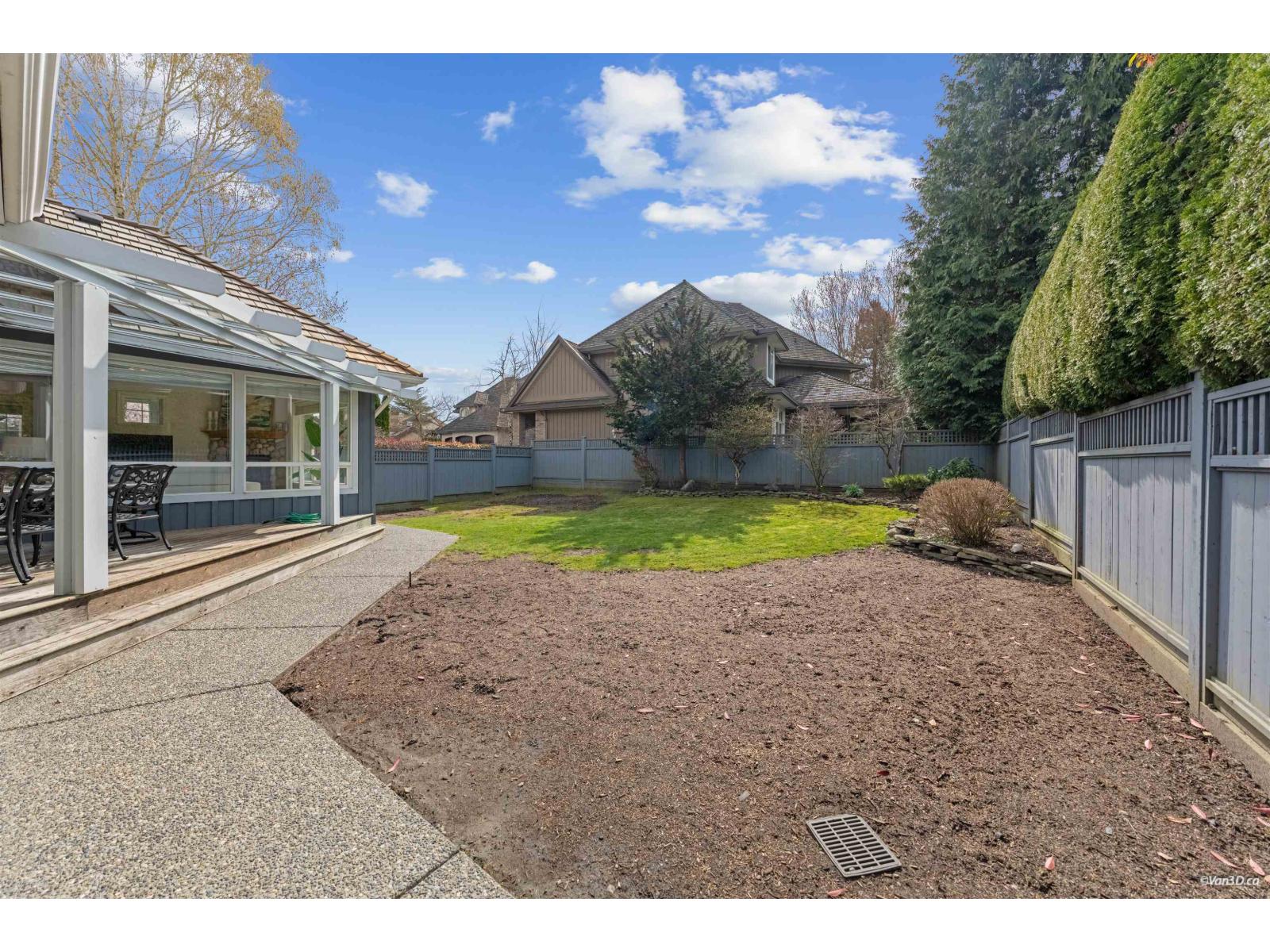 16330 LINCOLN WOODS COURT, Surrey