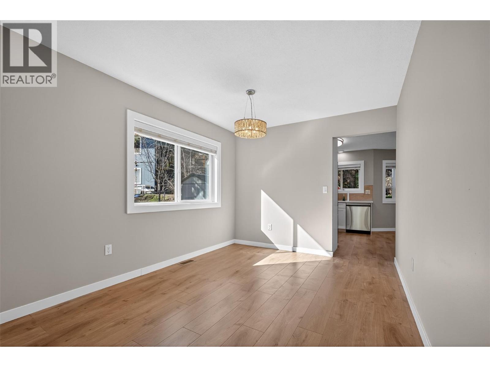 3480 MCTAGGART ROAD - 9