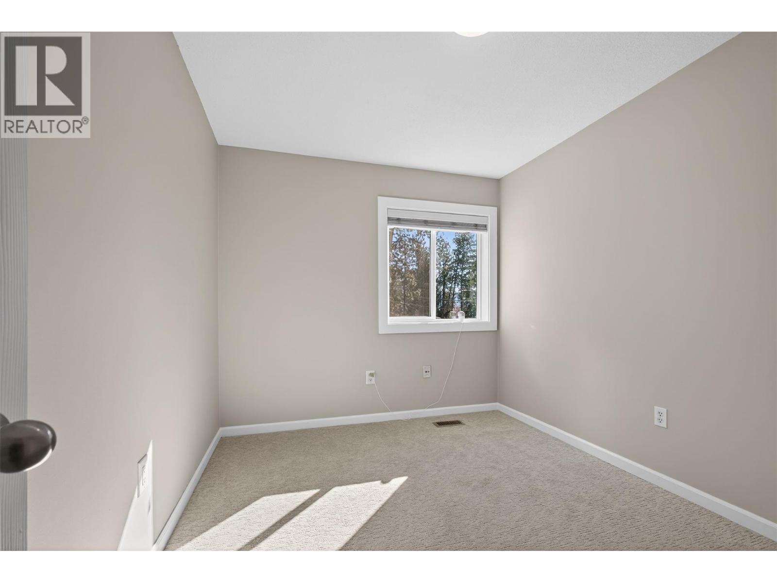 3480 MCTAGGART ROAD - 30