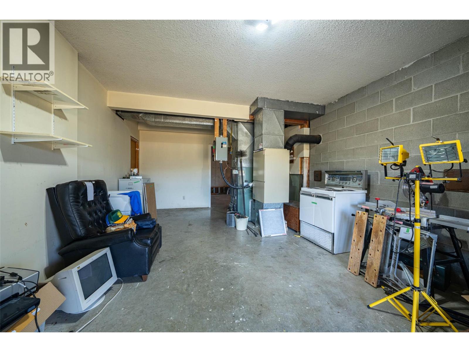 683 CLINTON ROAD - 79