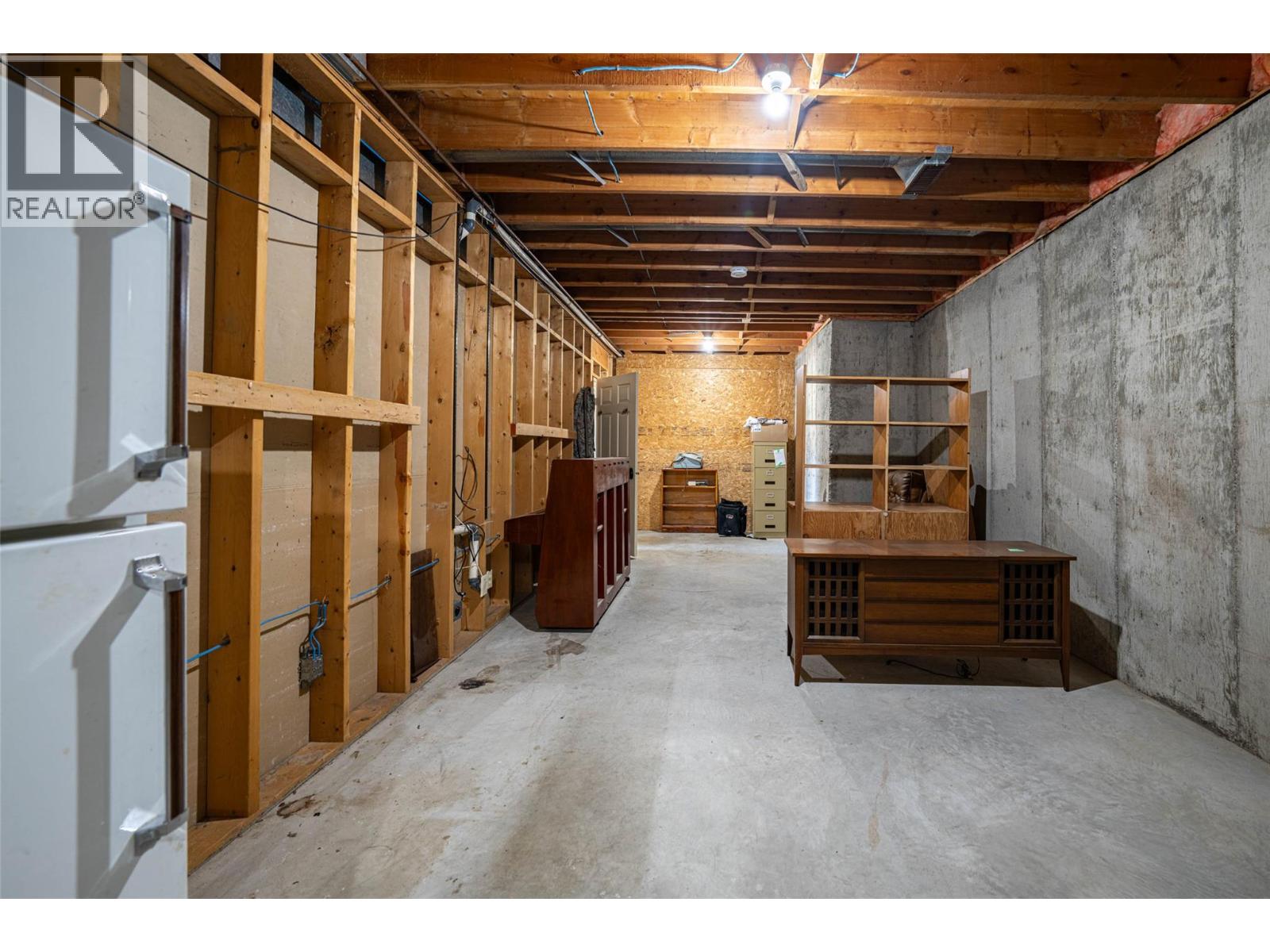 683 CLINTON ROAD - 77