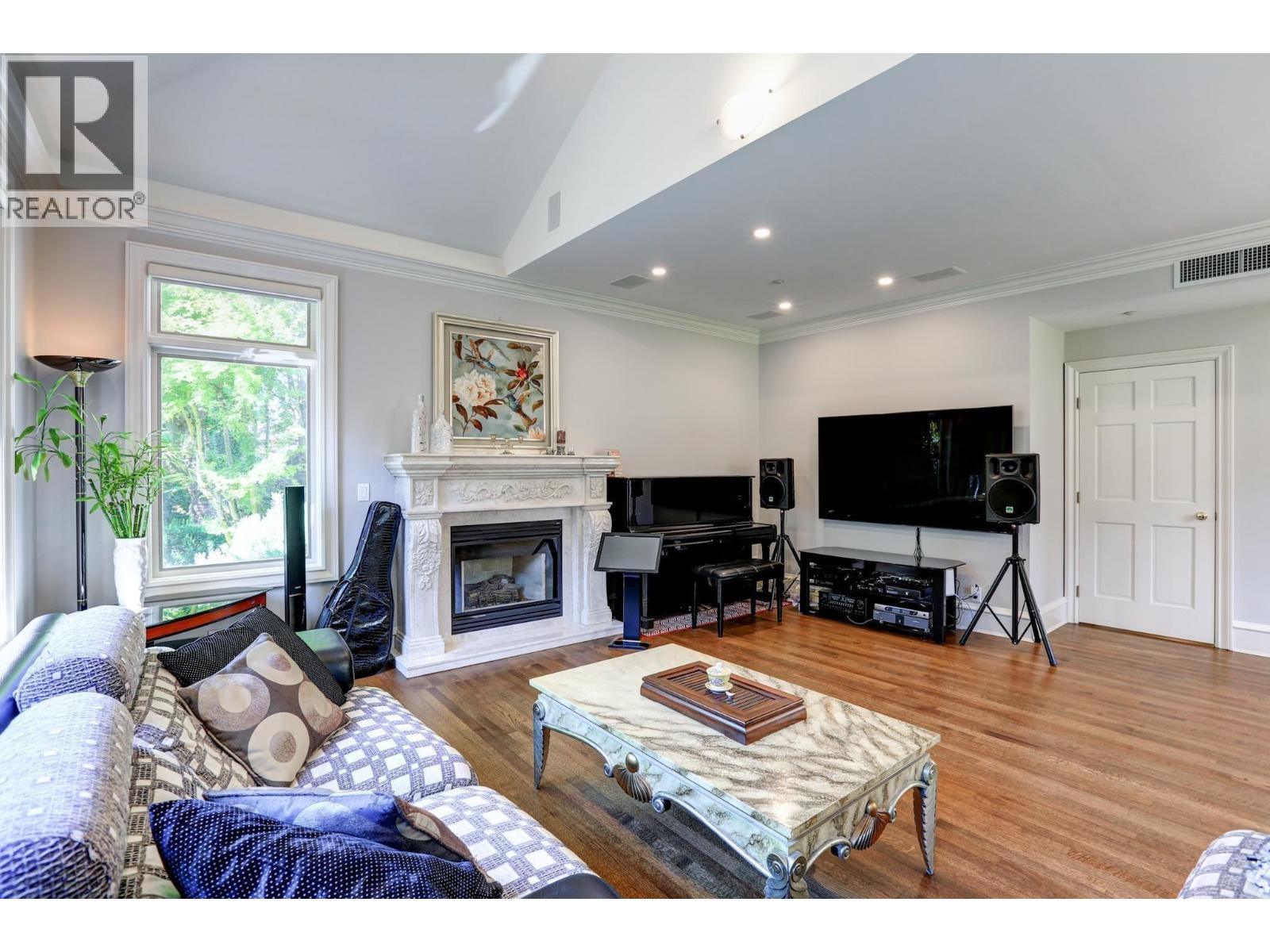 4538 ANGUS DRIVE, Vancouver