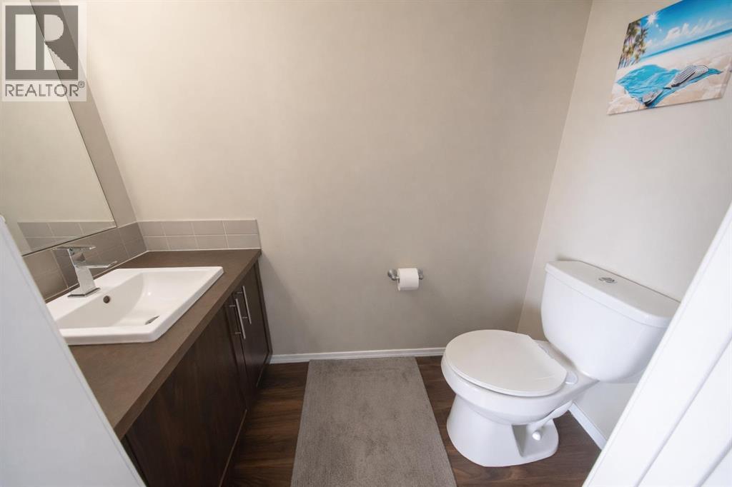 30 Carleton Avenue, Red Deer