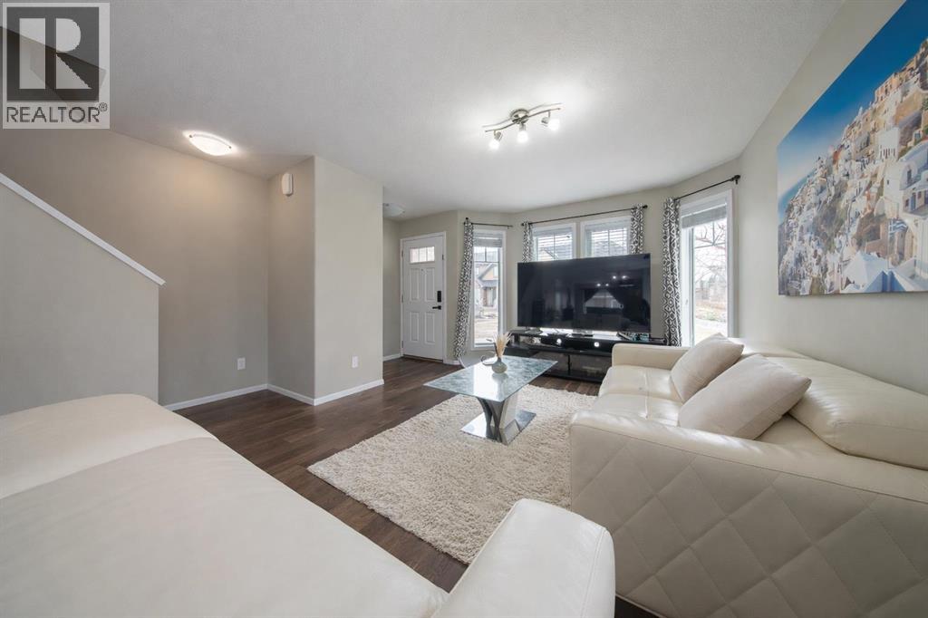 30 Carleton Avenue, Red Deer