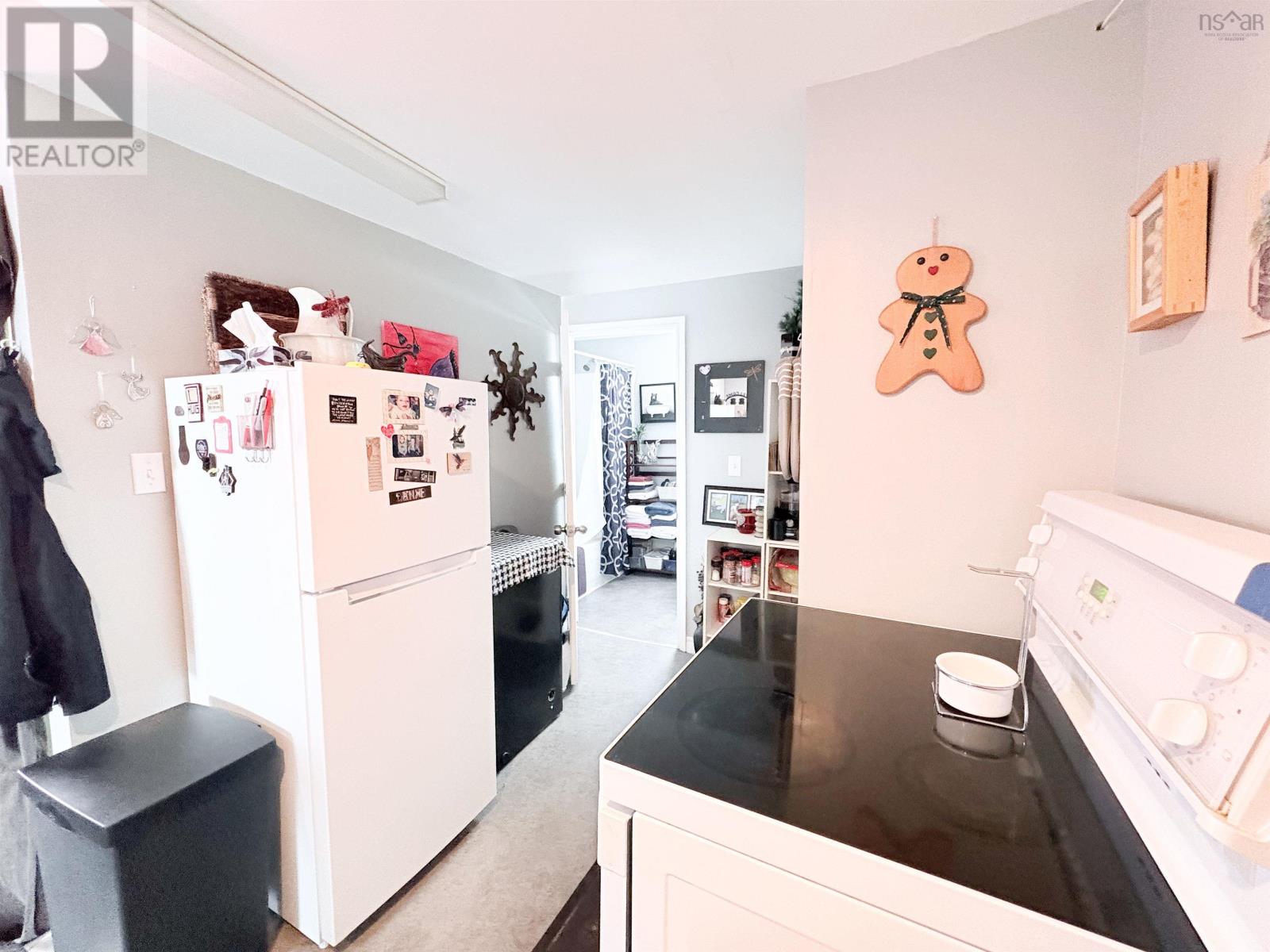 Property 21 of 39 of 9 Burchell Street