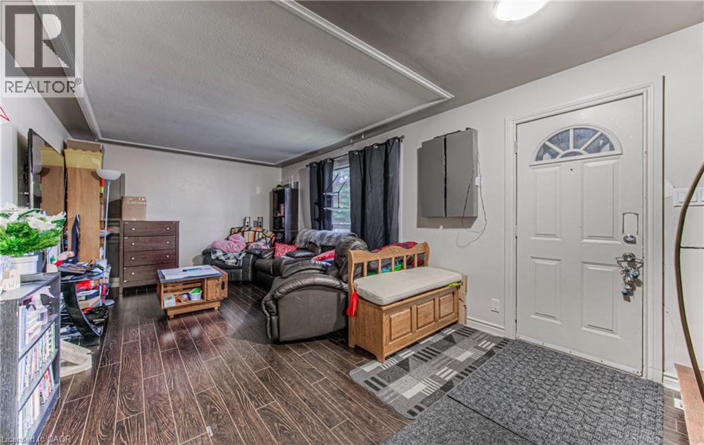 119 WALKER Street - 11