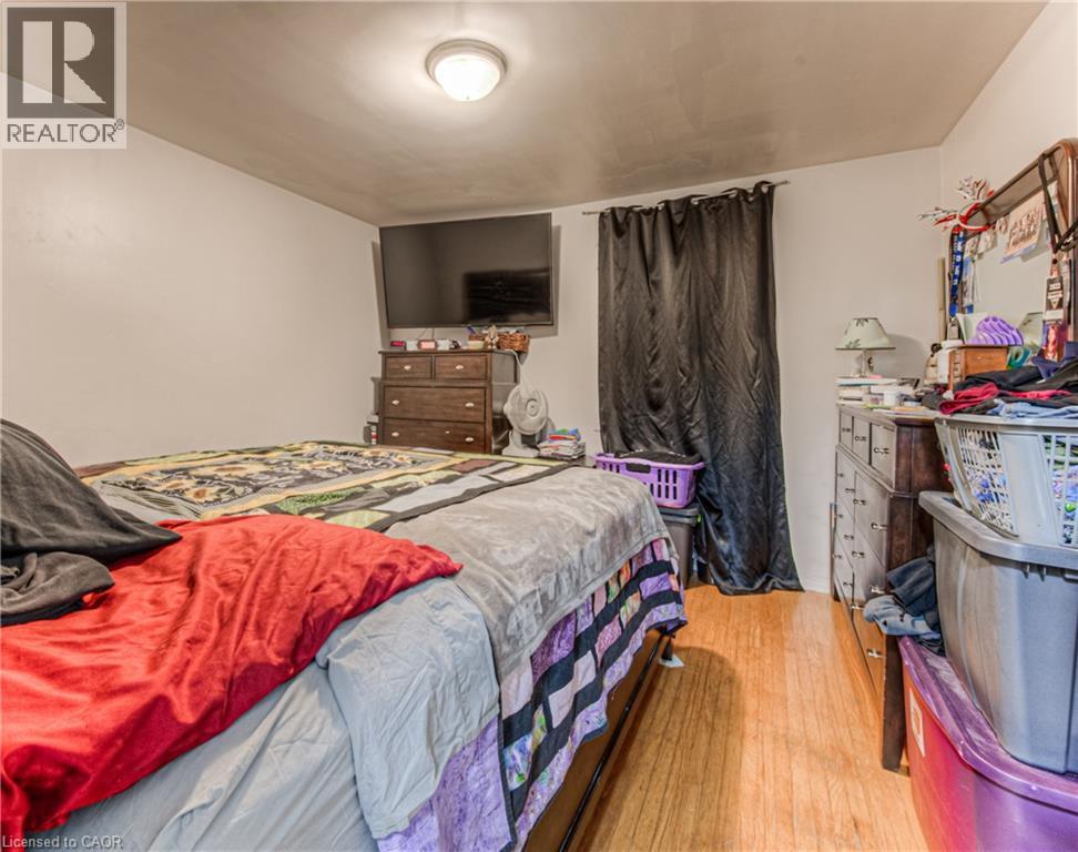 119 WALKER Street - 19
