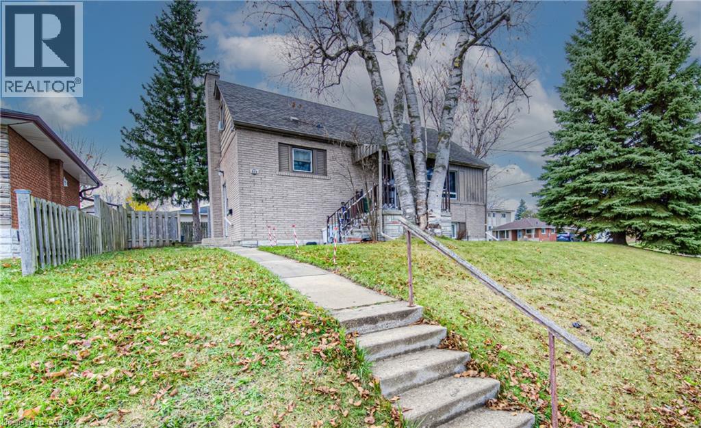 119 WALKER Street - 3