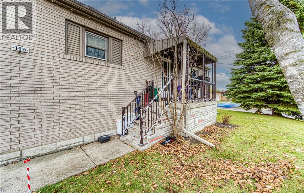 119 WALKER Street - 4