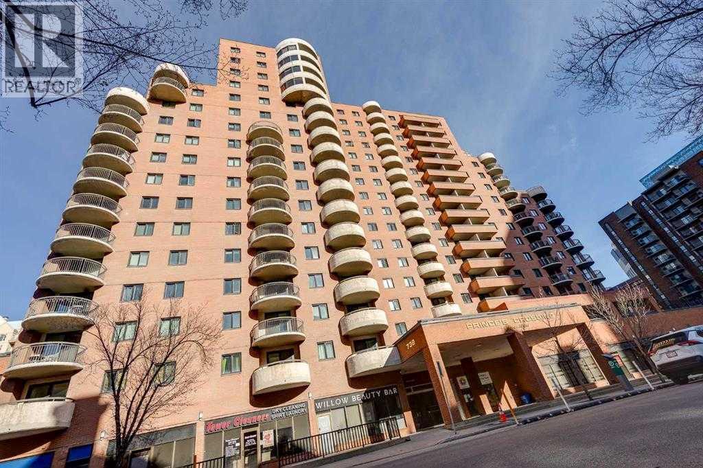 Single Family House for Sale in    Avenue SW Eau Claire Calgary 