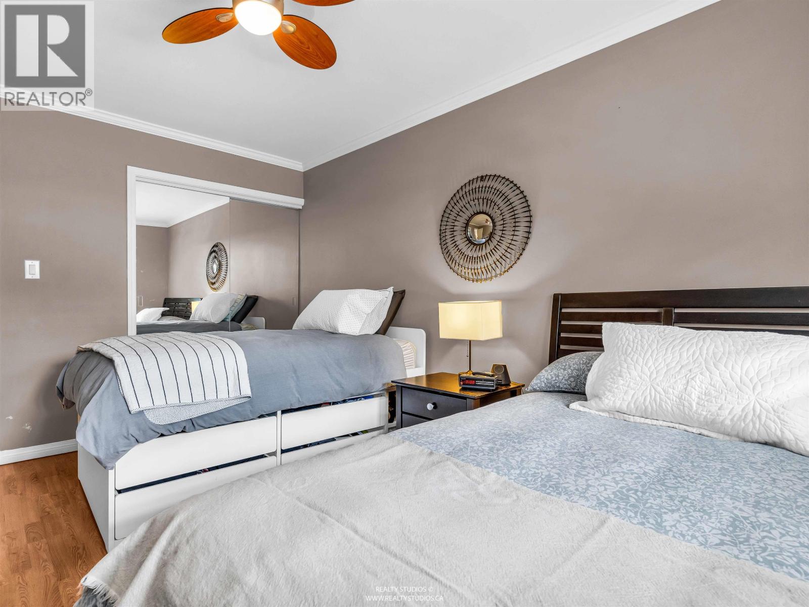 109 555 W 14TH AVENUE, Vancouver