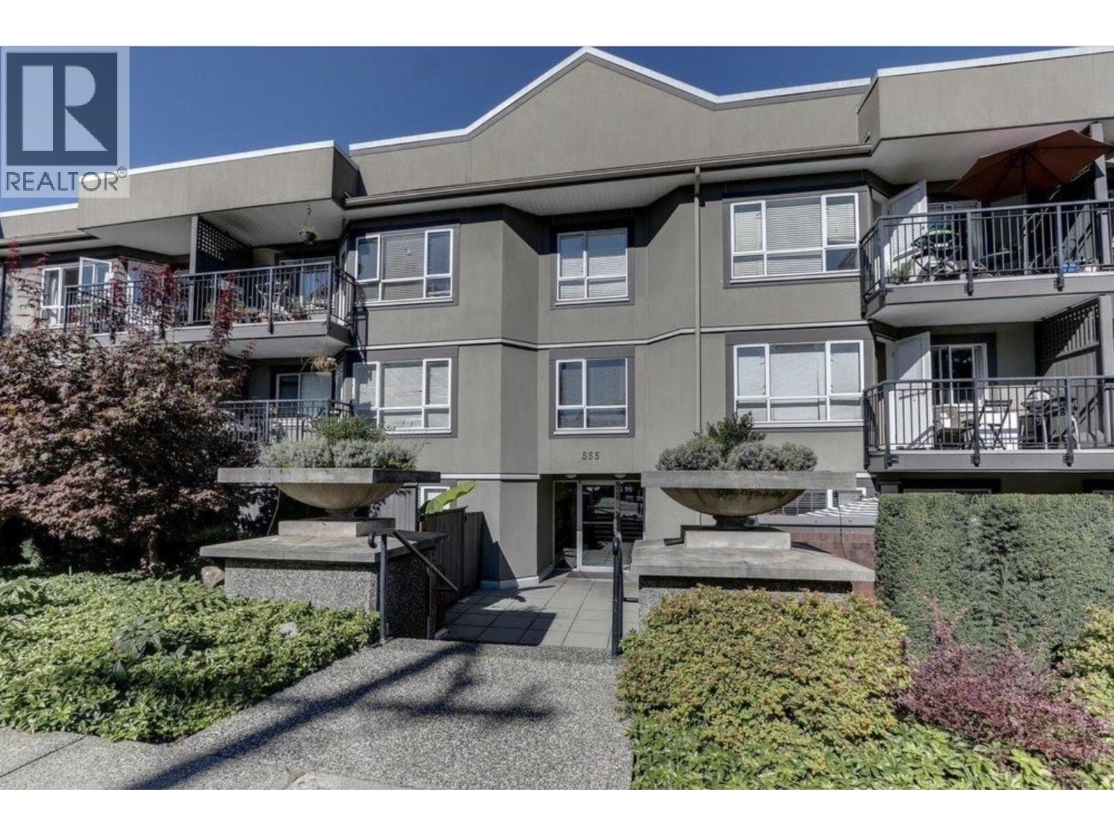 109 555 W 14TH AVENUE, Vancouver