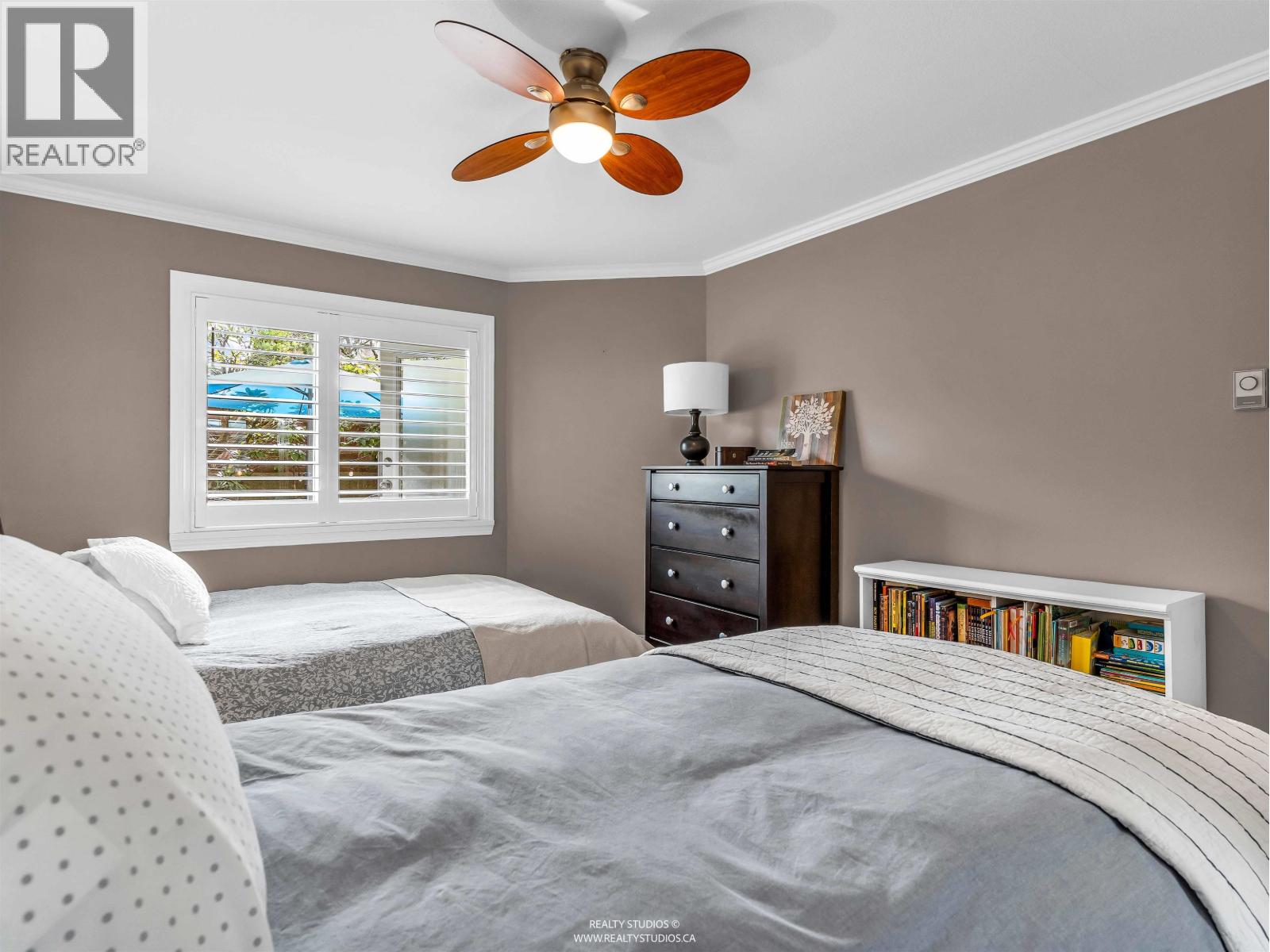 109 555 W 14TH AVENUE, Vancouver