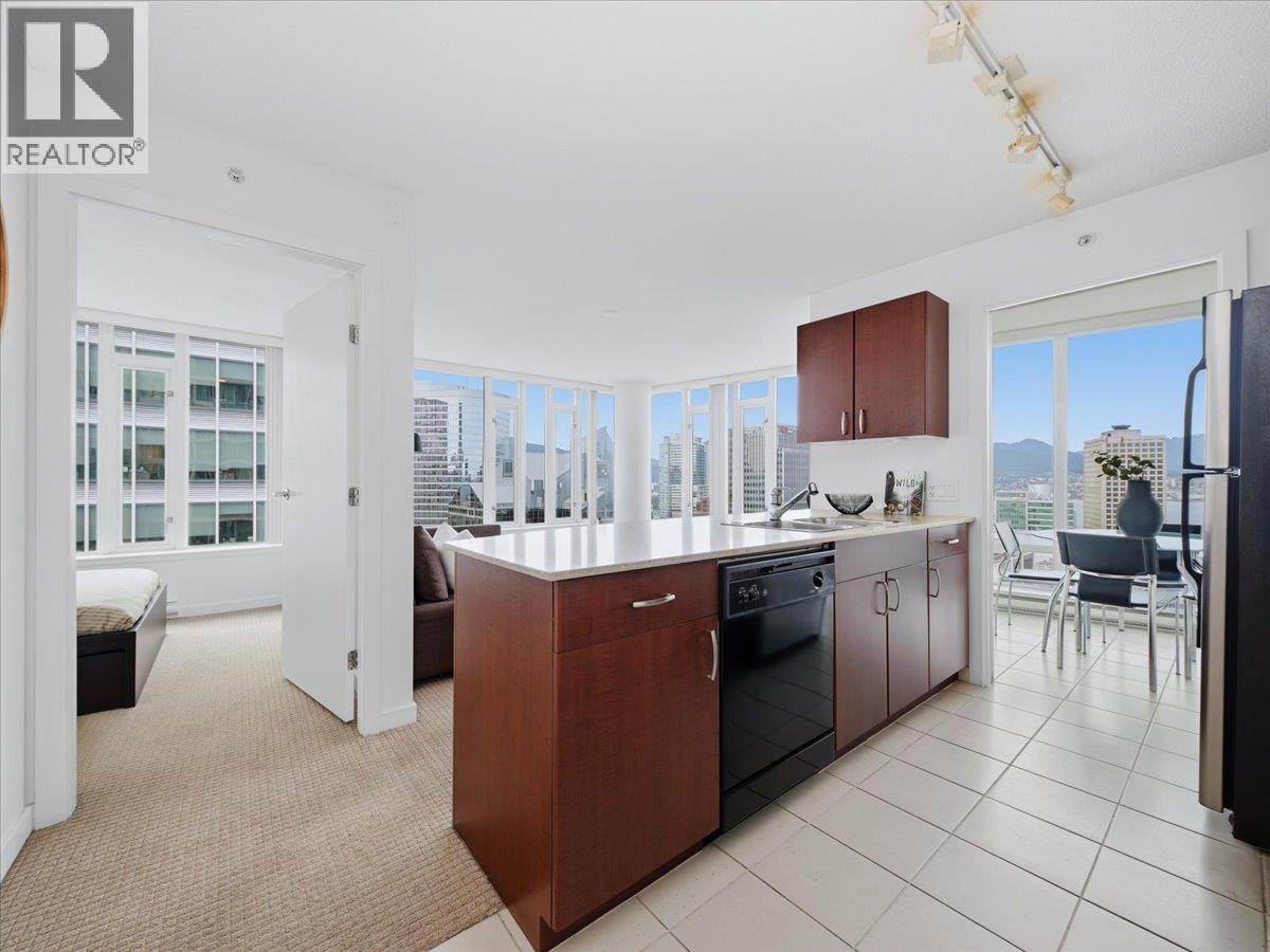 2807 610 GRANVILLE STREET, Vancouver