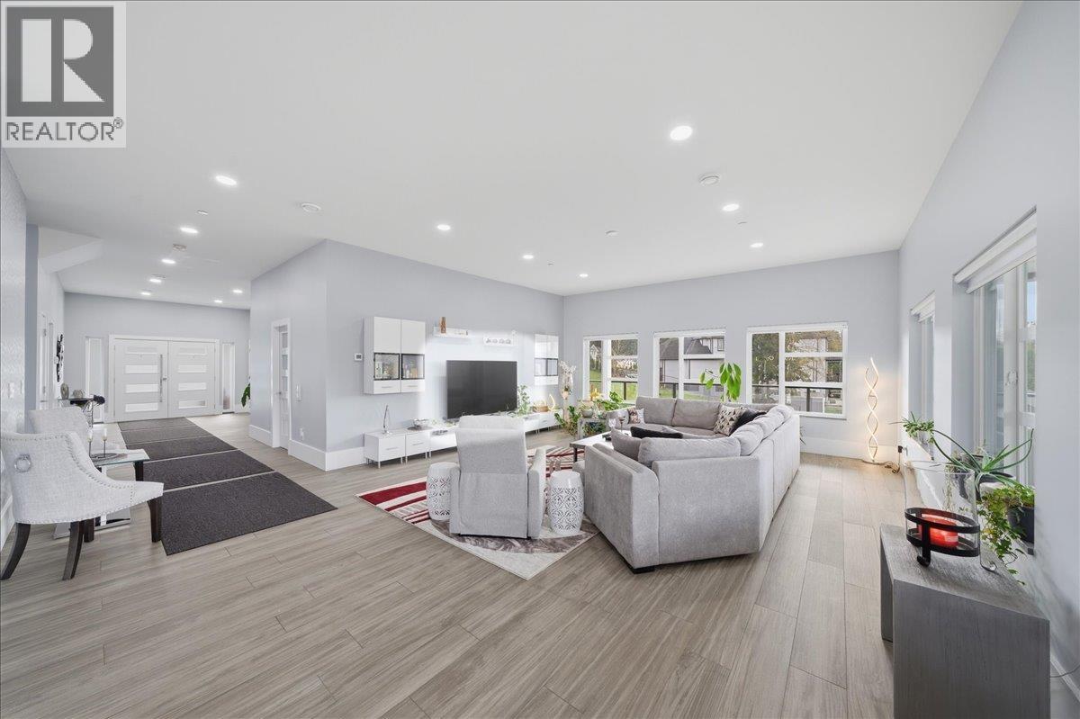 25507 BOSONWORTH AVENUE, Maple Ridge