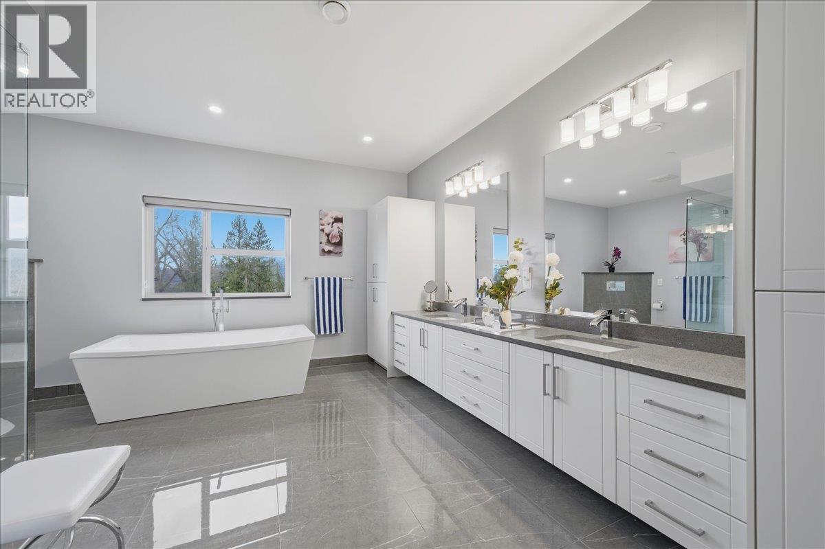 25507 BOSONWORTH AVENUE, Maple Ridge