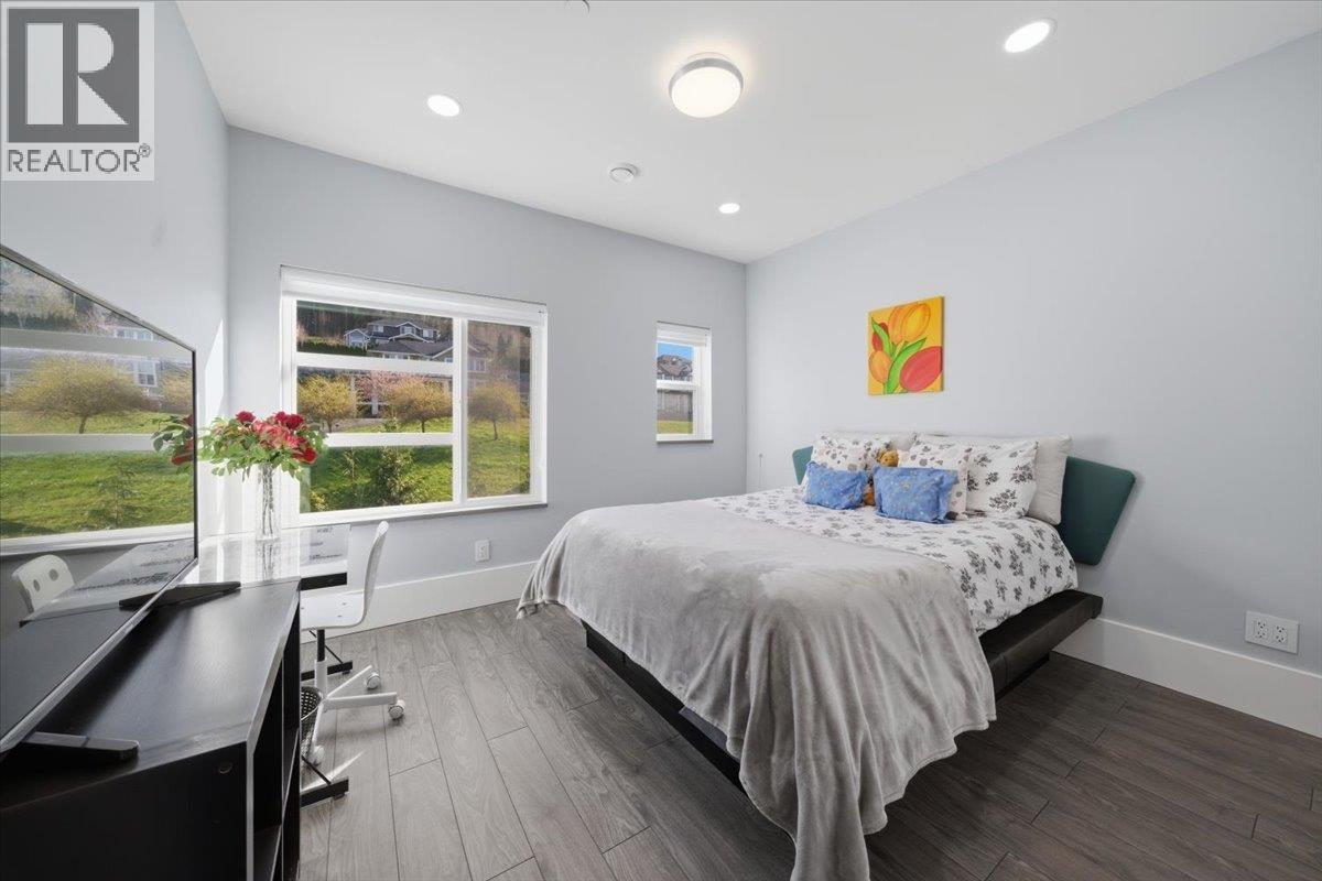 25507 BOSONWORTH AVENUE, Maple Ridge