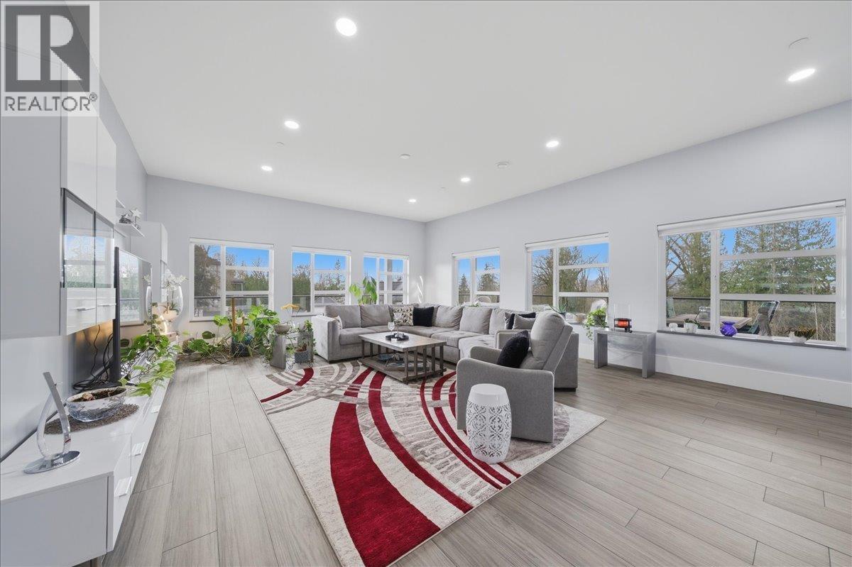 25507 BOSONWORTH AVENUE, Maple Ridge