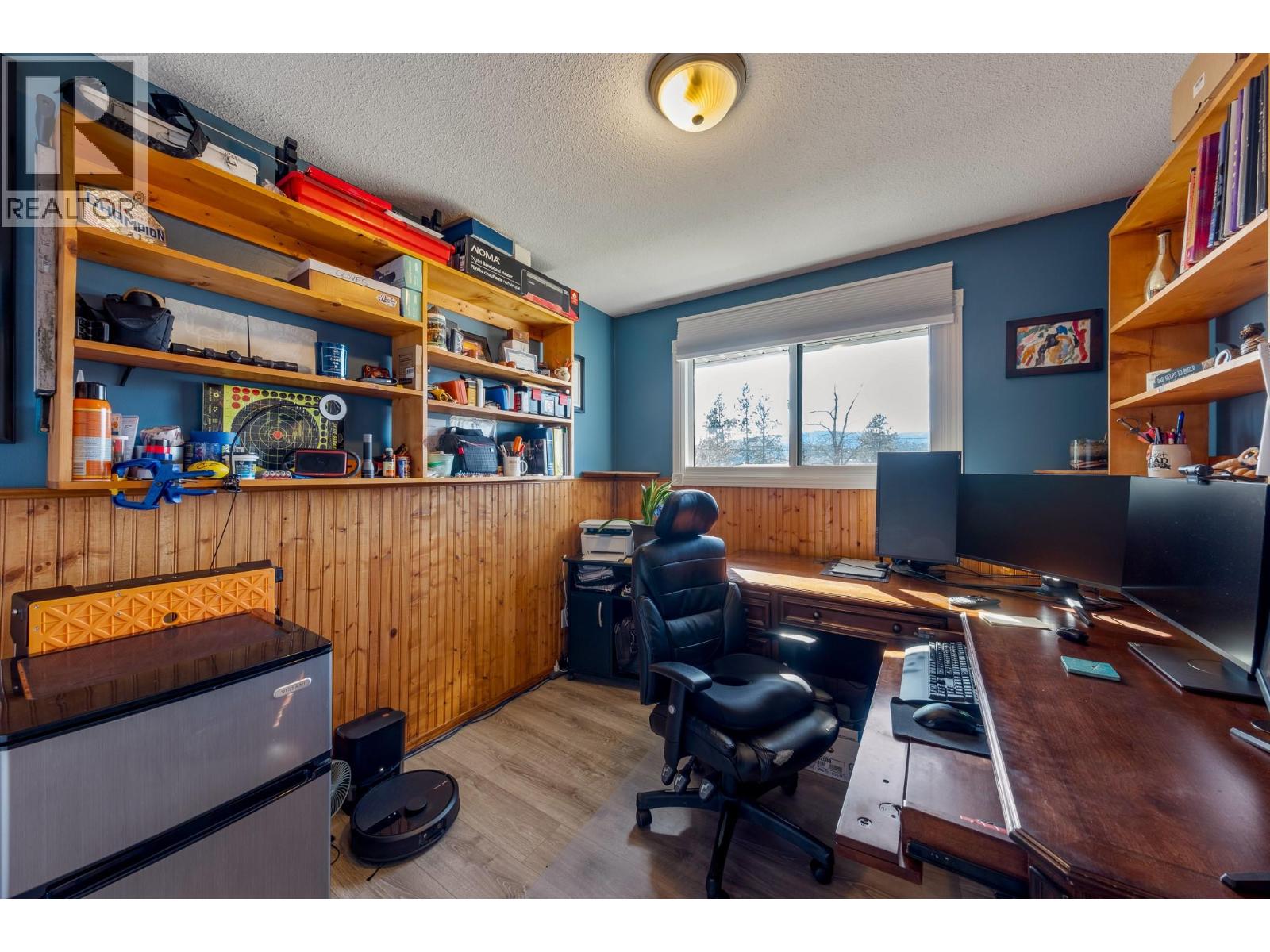  10651 Sherman Drive, Lake Country