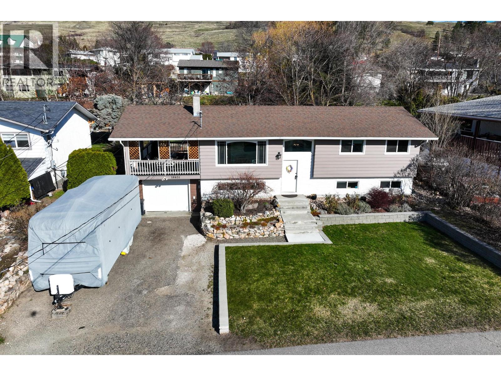  10651 Sherman Drive, Lake Country