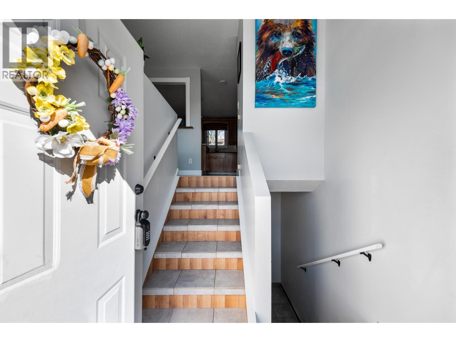  10651 Sherman Drive, Lake Country