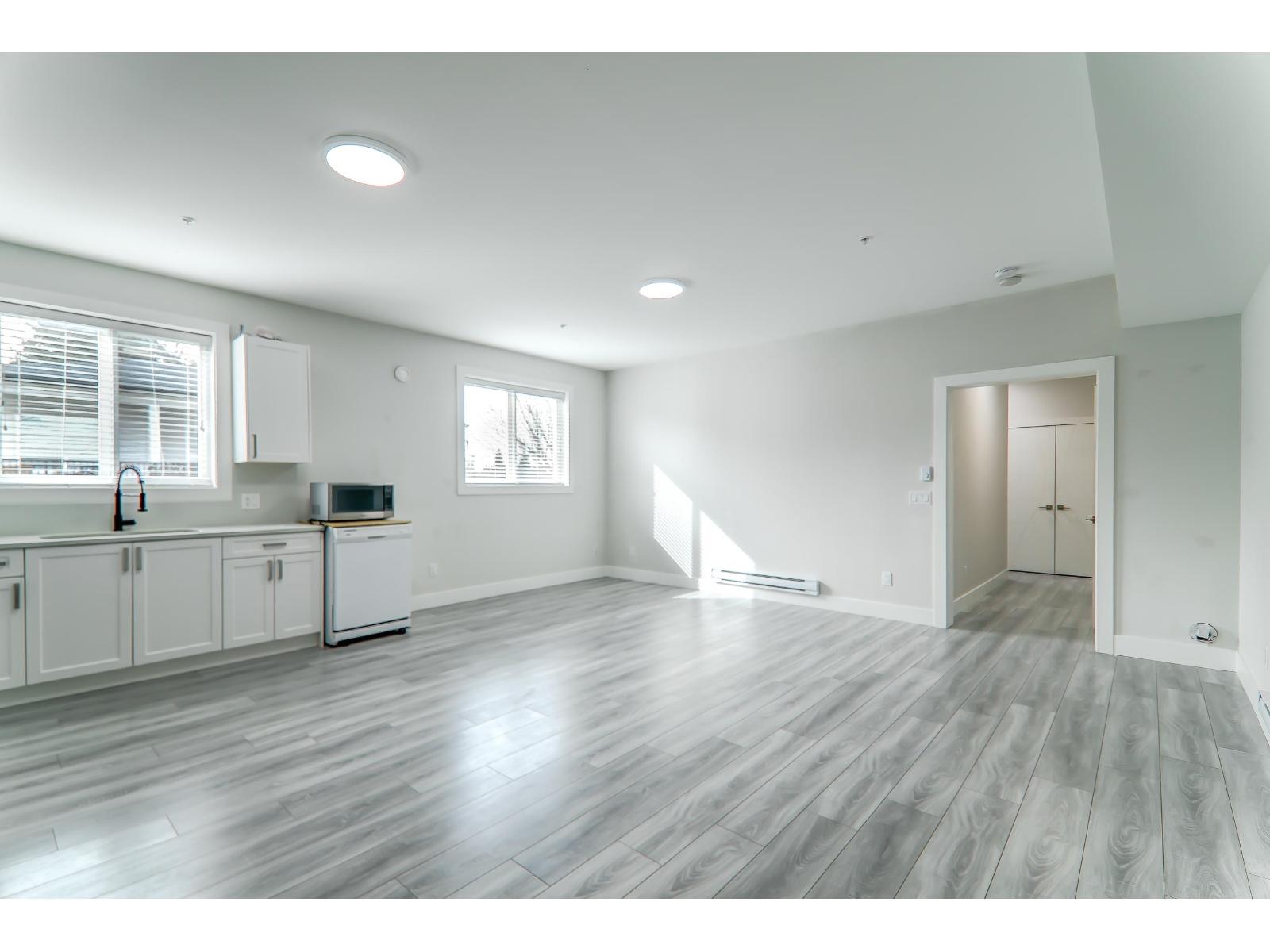 8559 BENEDICT BOULEVARD — photo 33