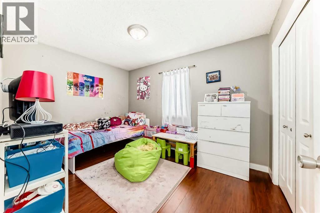 Single Family House Bungalow for Sale in   Avenue NW West Hillhurst Calgary 