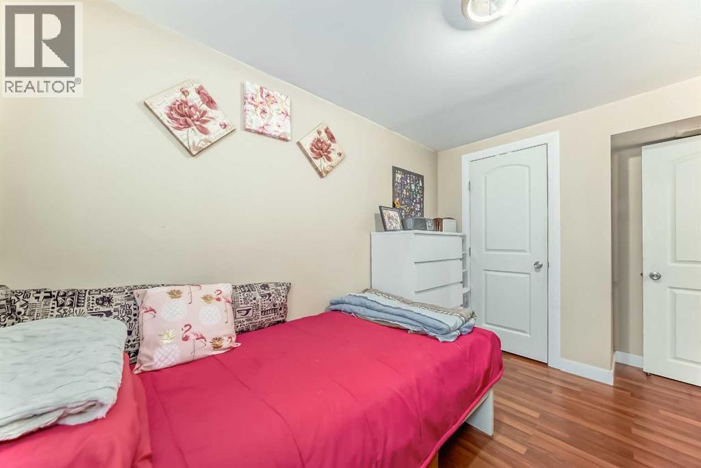 Single Family House Bungalow for Sale in   Avenue NW West Hillhurst Calgary 