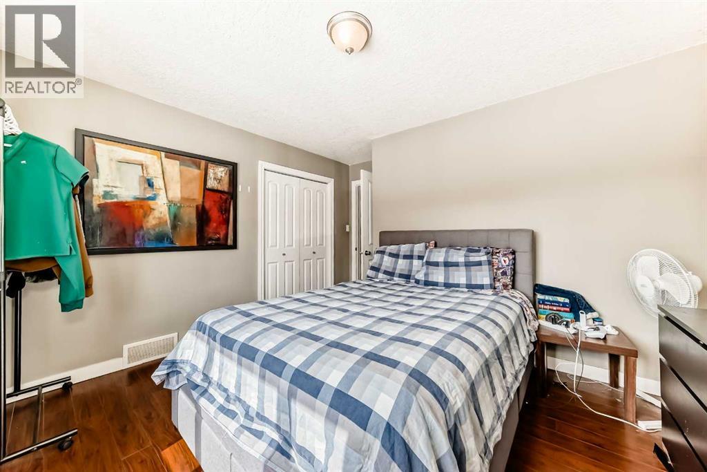 2428 3 Avenue NW - 12