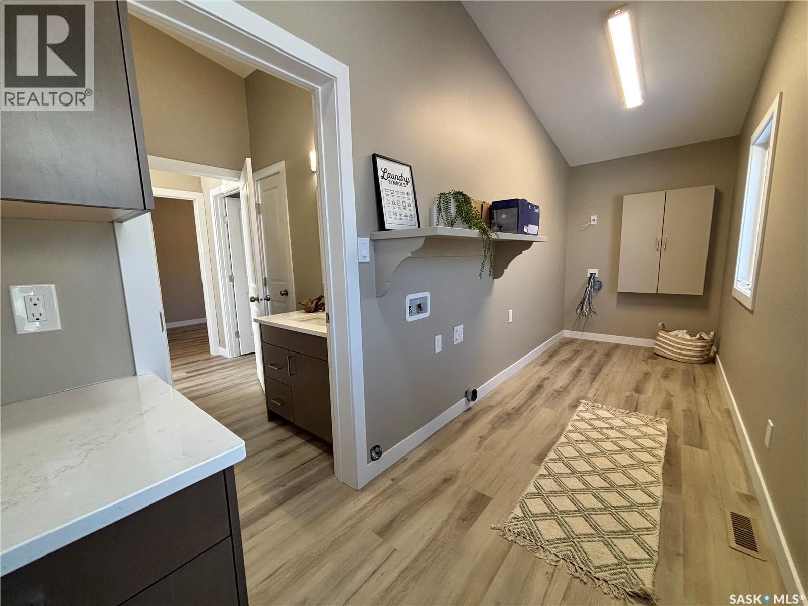 1119 BIRCHWOOD AVENUE - 28