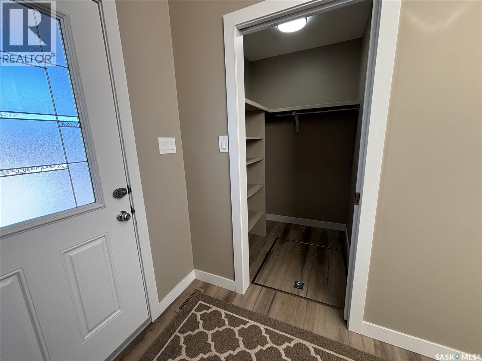 1119 BIRCHWOOD AVENUE - 38