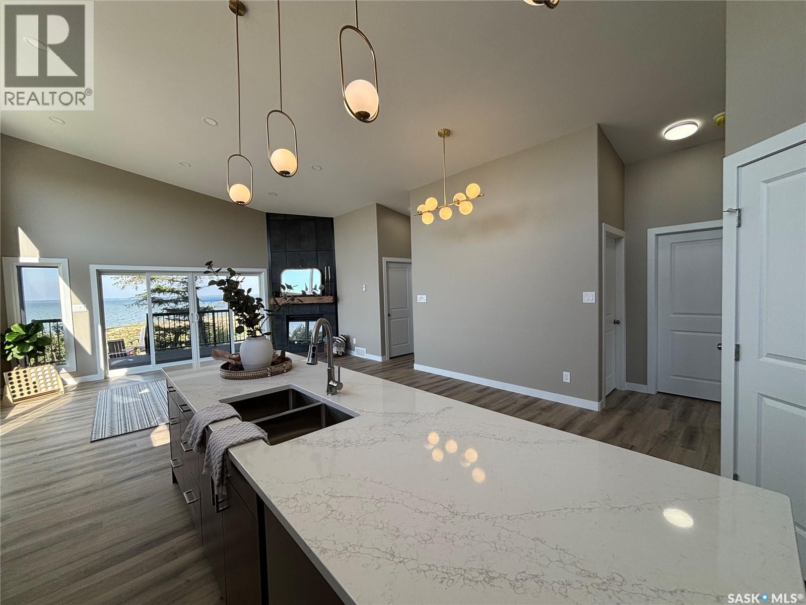 1119 BIRCHWOOD AVENUE - 9