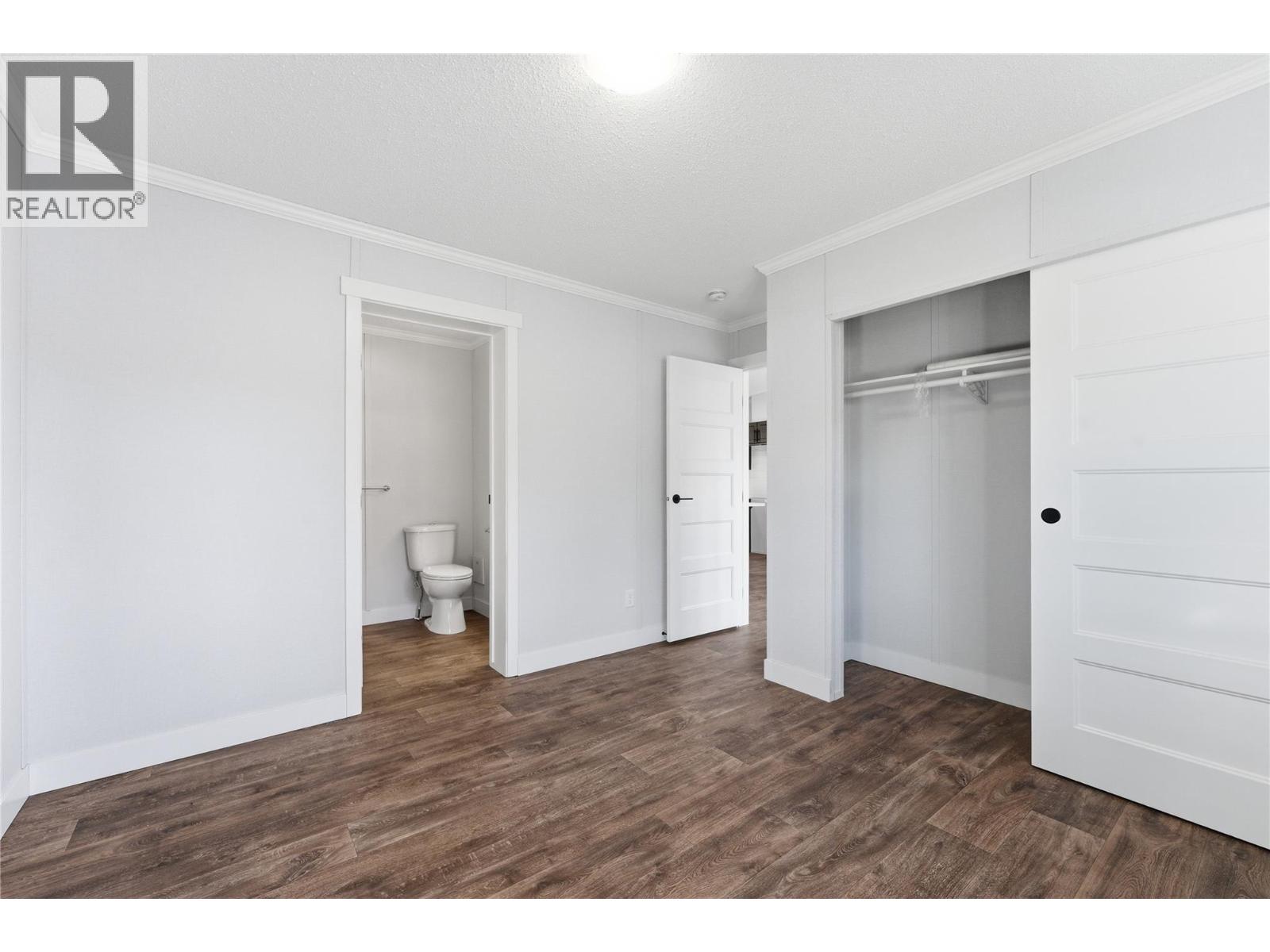 #42 1361 30 STREET SE - 16