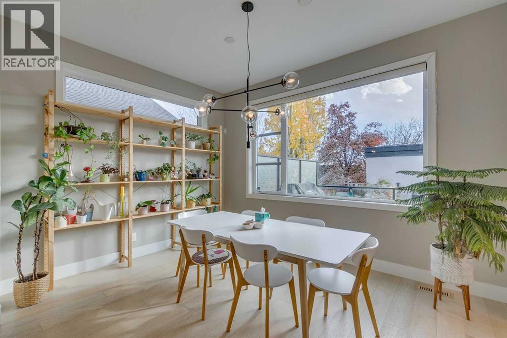 Single Family House for Sale in   Avenue SW South Calgary Calgary 