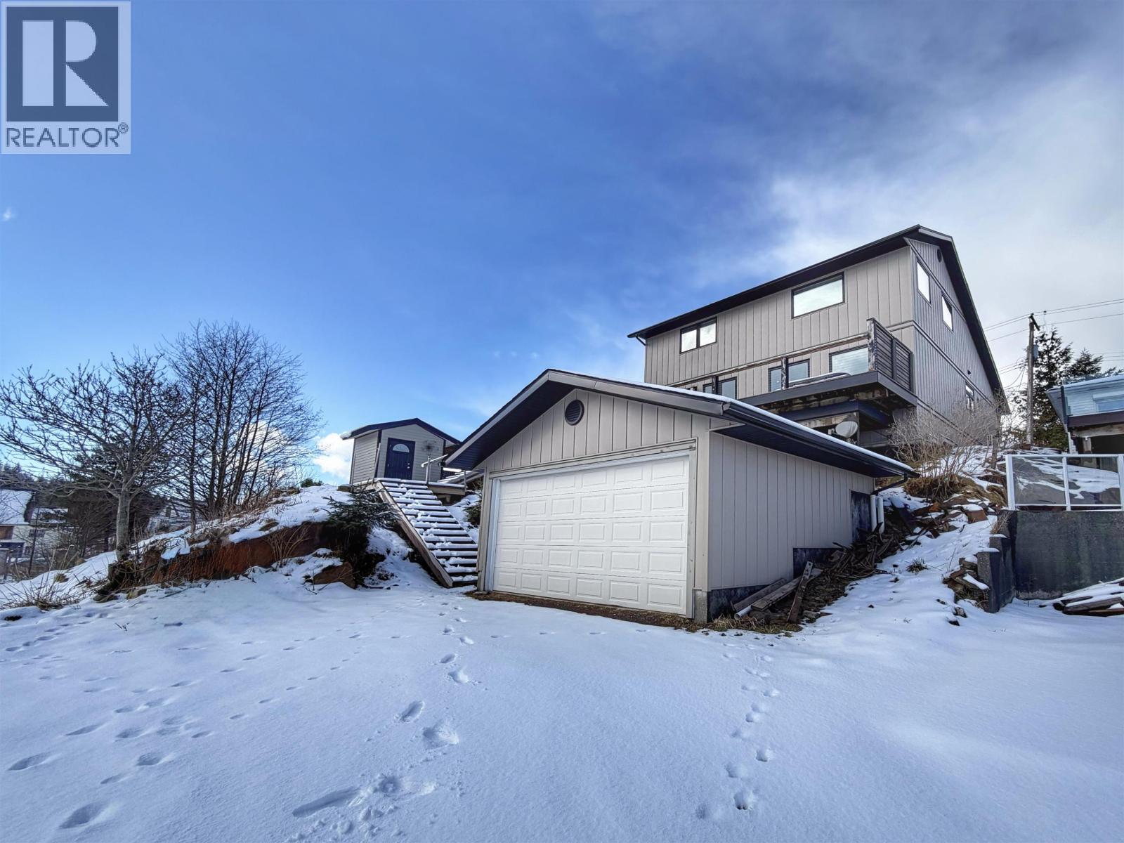 515 W 5TH AVENUE - 5