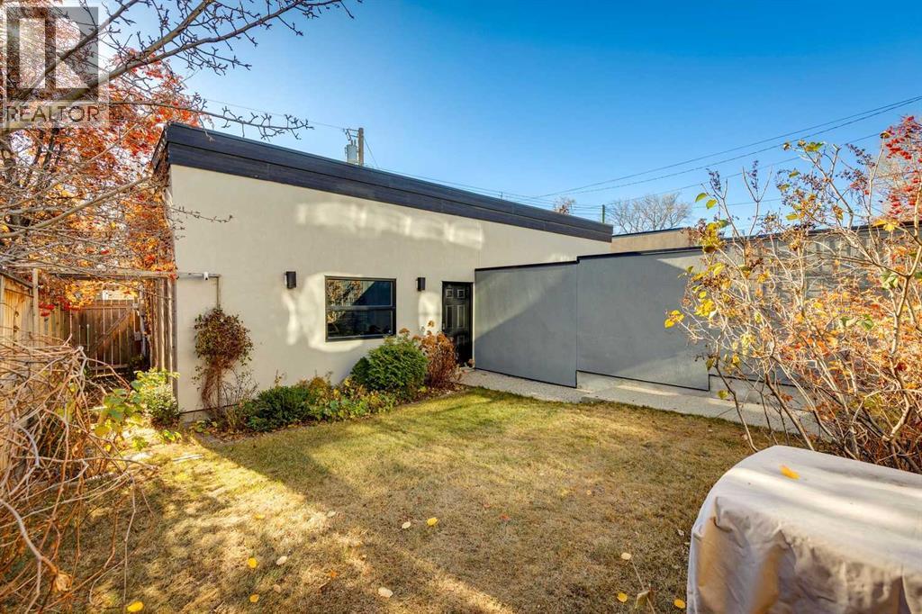 Single Family House for Sale in   Avenue SW South Calgary Calgary 