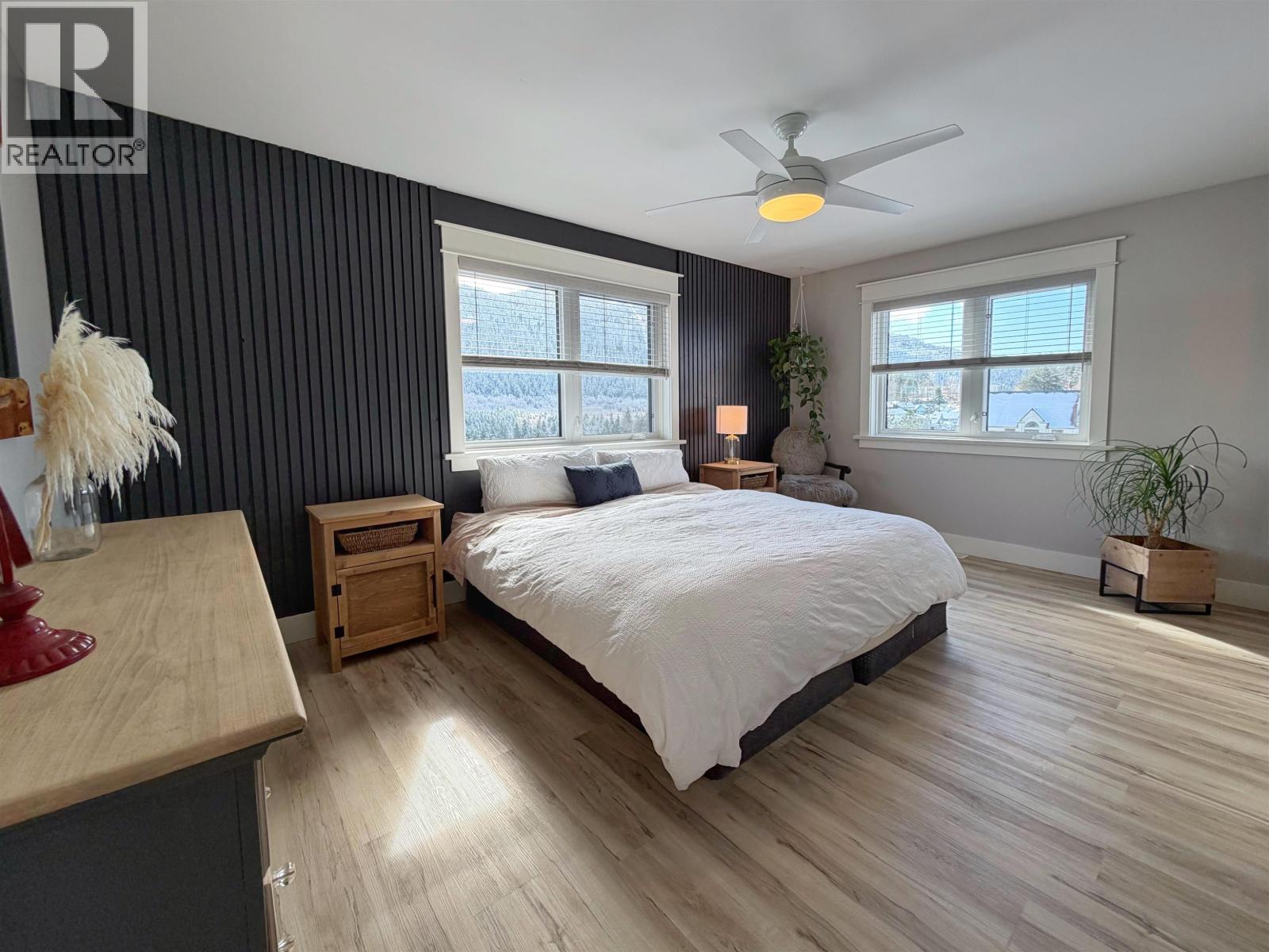 515 W 5TH AVENUE - 20