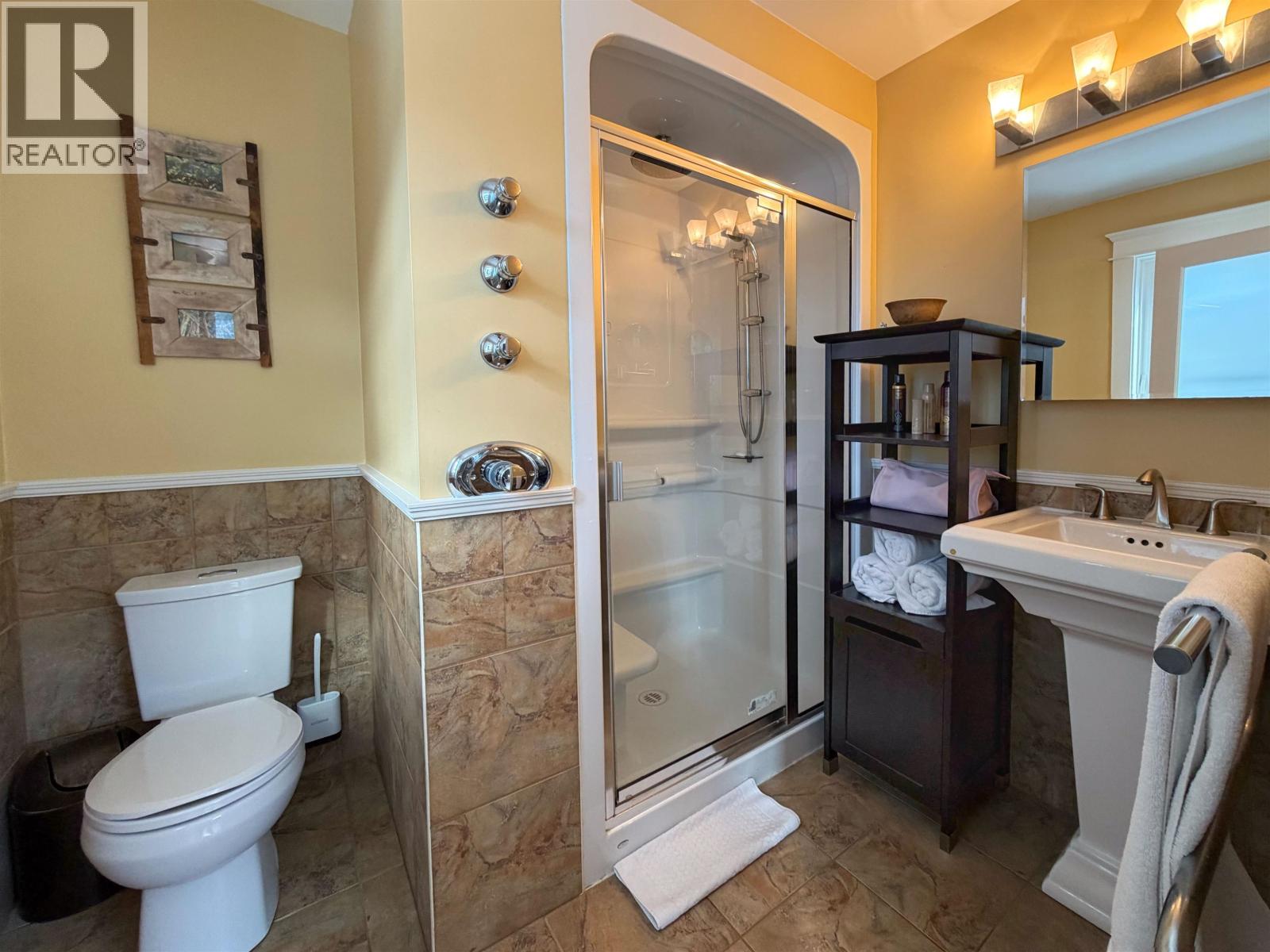 515 W 5TH AVENUE - 22