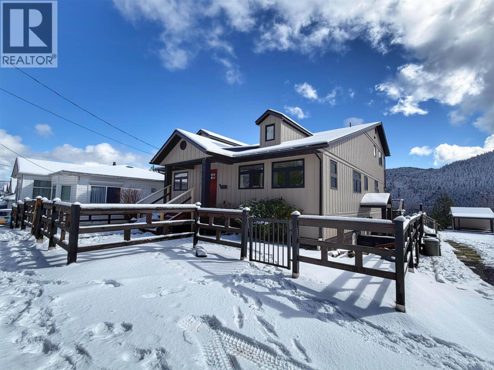 515 W 5TH AVENUE - 32