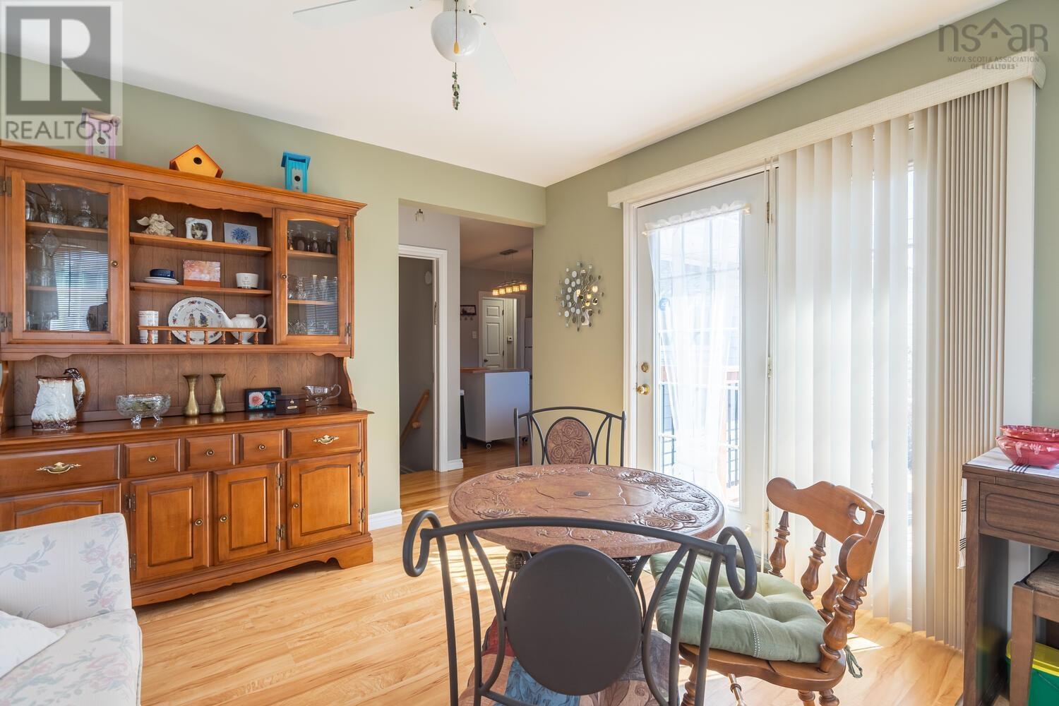 Property 44 of 49 of 1 Juniper Crescent