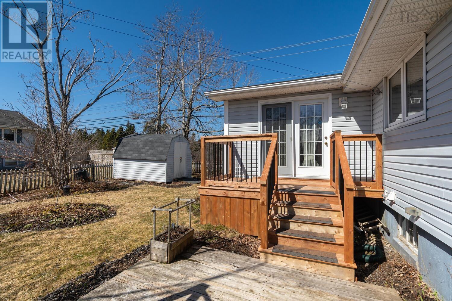 Property 38 of 49 of 1 Juniper Crescent